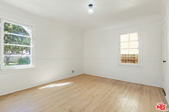 805 S Crane Avenue, Compton, CA 90221