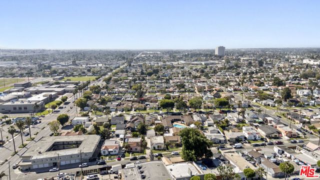 805 S Crane Avenue, Compton, CA 90221