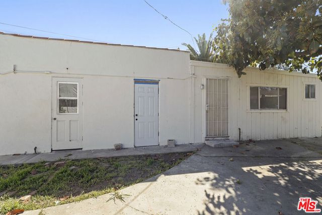 805 S Crane Avenue, Compton, CA 90221