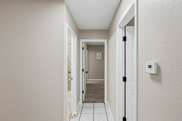 2309 Desert Springs Drive SW, Albuquerque, NM 87121