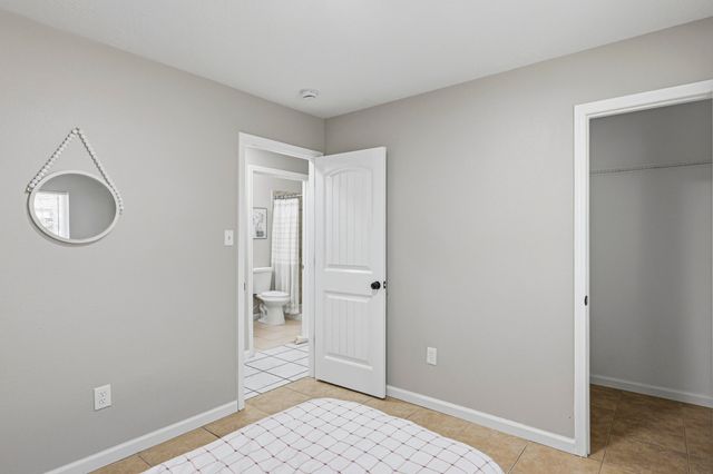 2309 Desert Springs Drive SW, Albuquerque, NM 87121