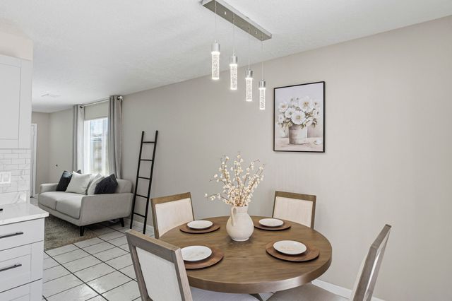 2309 Desert Springs Drive SW, Albuquerque, NM 87121