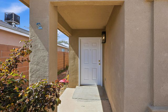 2309 Desert Springs Drive SW, Albuquerque, NM 87121