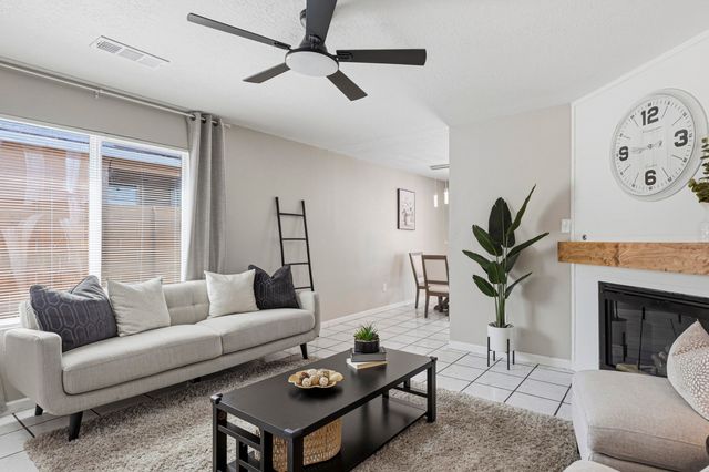 2309 Desert Springs Drive SW, Albuquerque, NM 87121