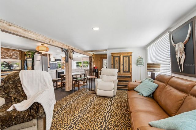 1915 SEMINOLE BOULEVARD 140, Largo, FL 33778