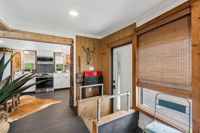 1915 SEMINOLE BOULEVARD 140, Largo, FL 33778