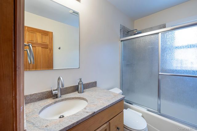 67 Duell Road, White Plains, NY 10603