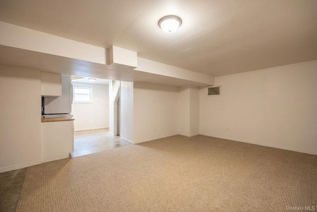 67 Duell Road, White Plains, NY 10603