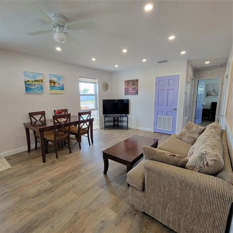 8134 AERO AVENUE, North Port, FL 34287