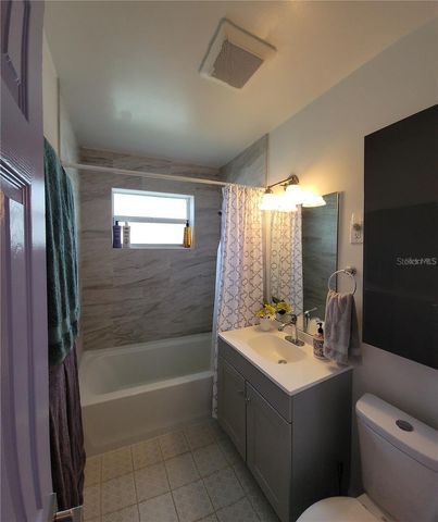 8134 AERO AVENUE, North Port, FL 34287