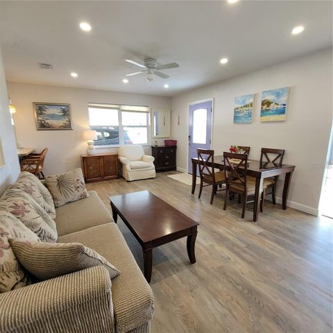 8134 AERO AVENUE, North Port, FL 34287