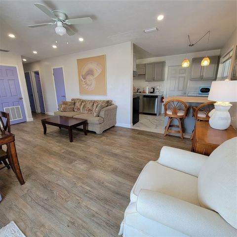 8134 AERO AVENUE, North Port, FL 34287