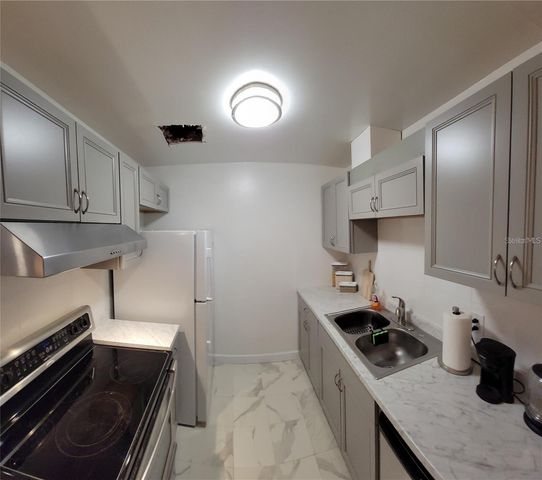 8134 AERO AVENUE, North Port, FL 34287