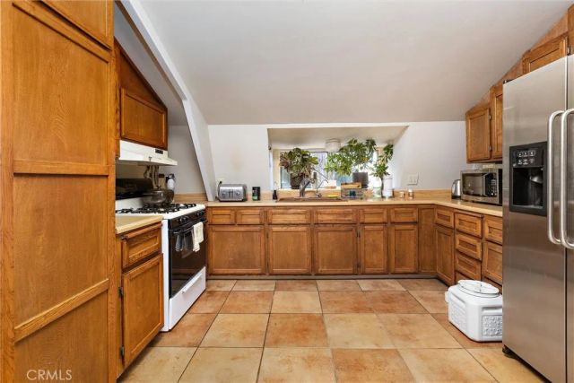 3180 Willow Creek Road, Paso Robles, CA 93446