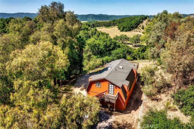 3180 Willow Creek Road, Paso Robles, CA 93446