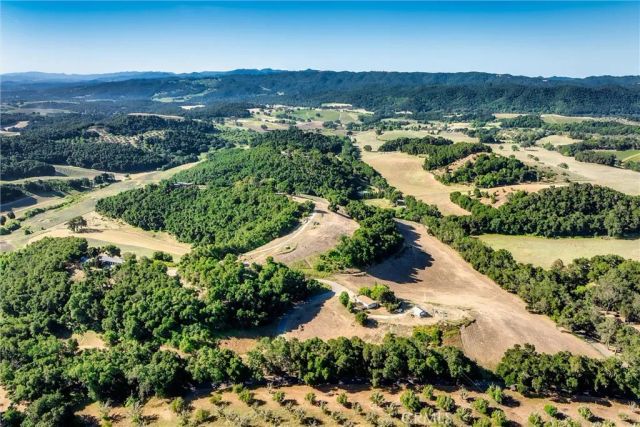 3180 Willow Creek Road, Paso Robles, CA 93446