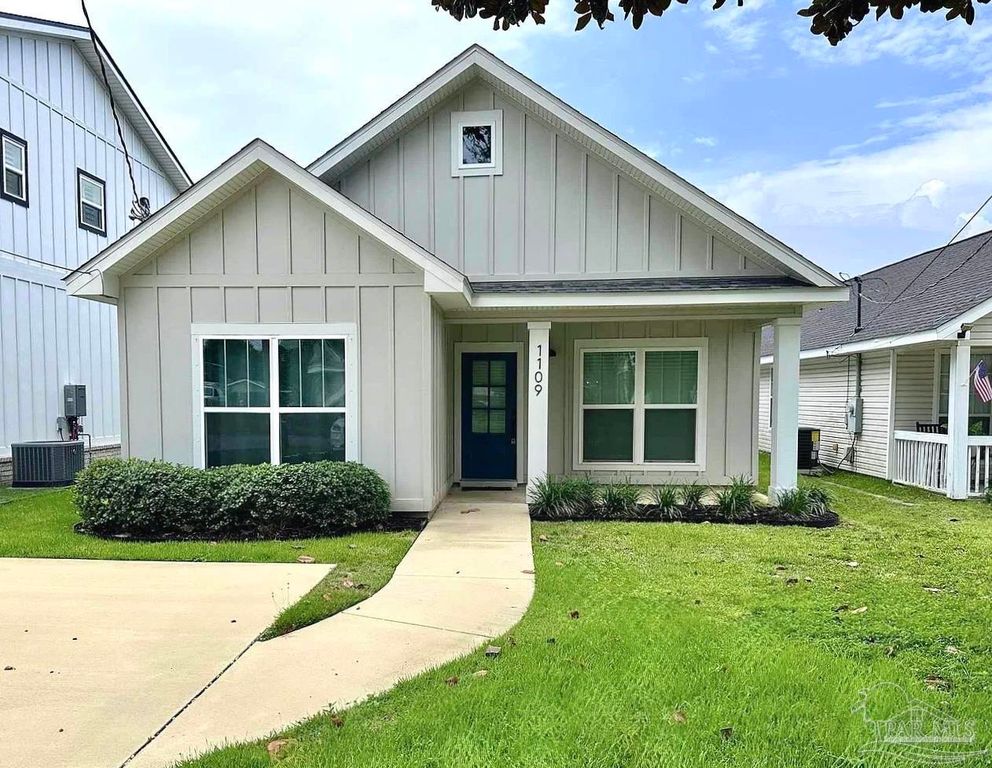1109 E Leonard St, Pensacola, FL 32503