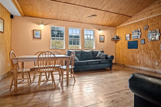 652 Rabbit Run Road, Aransas Pass, TX 78336