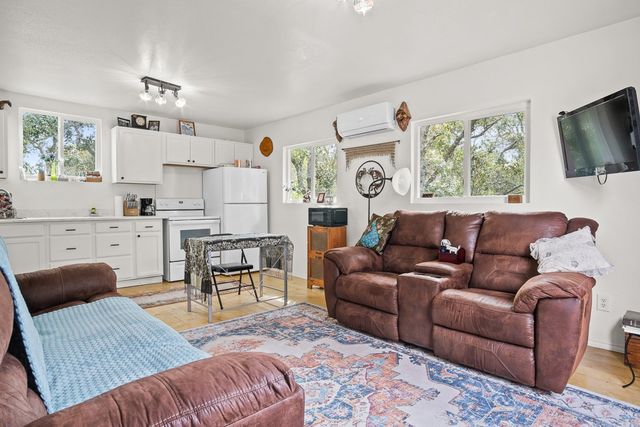 652 Rabbit Run Road, Aransas Pass, TX 78336