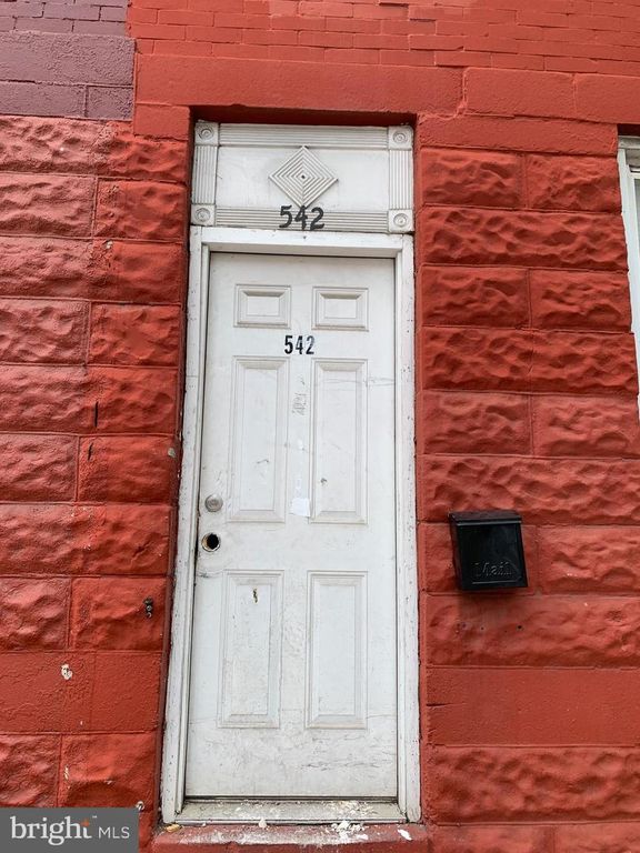 Image 2 of property listing at 542 BRUNSWICK ST, Baltimore, MD 21223