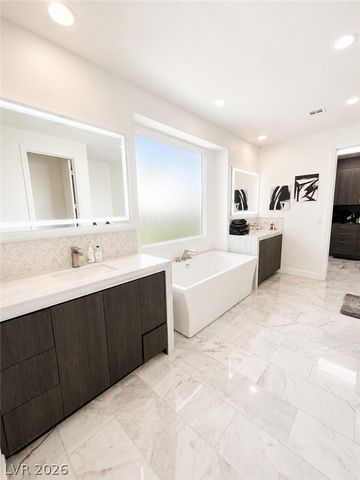 11834 Waterford Castle Court, Las Vegas, NV 89141