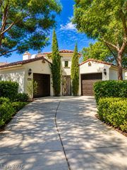 11834 Waterford Castle Court, Las Vegas, NV 89141