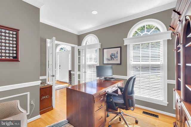 8323 ARGENT CIR, Fairfax Station, VA 22039