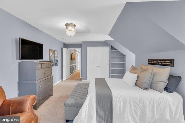 8323 ARGENT CIR, Fairfax Station, VA 22039