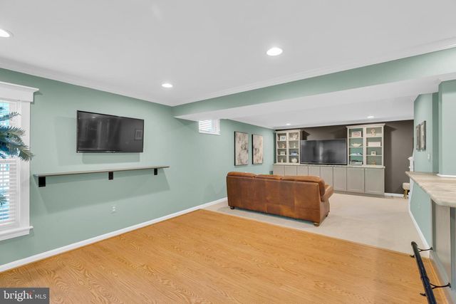 8323 ARGENT CIR, Fairfax Station, VA 22039