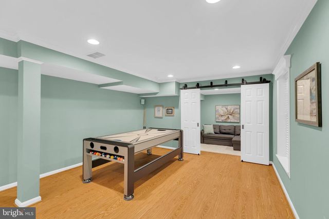 8323 ARGENT CIR, Fairfax Station, VA 22039