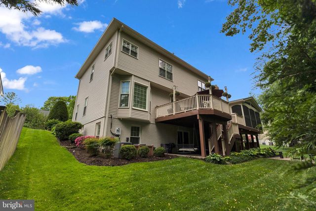 8323 ARGENT CIR, Fairfax Station, VA 22039
