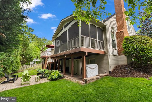 8323 ARGENT CIR, Fairfax Station, VA 22039