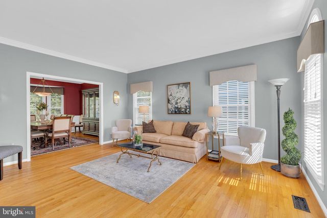 8323 ARGENT CIR, Fairfax Station, VA 22039
