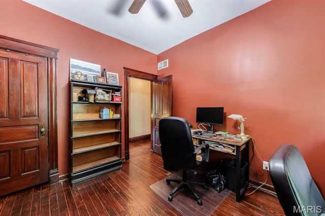 3643 Minnesota Avenue, St Louis, MO 63118