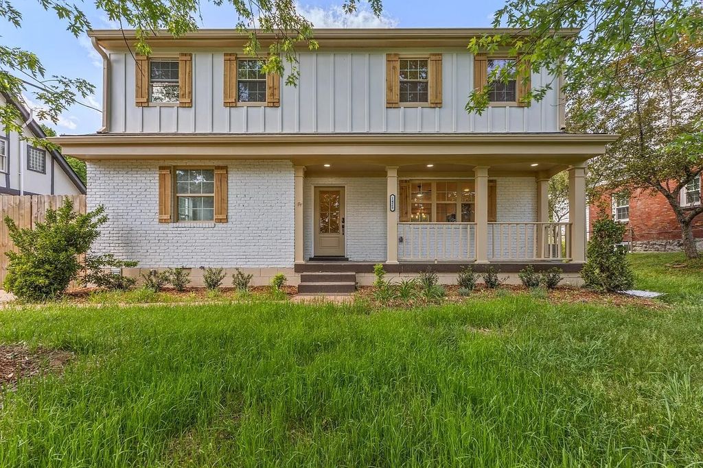 1425 Shelton AVE, Nashville, TN 37216