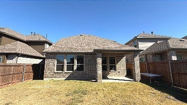 216 Haystack Drive, Van Alstyne, TX 75495