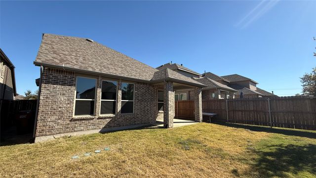 216 Haystack Drive, Van Alstyne, TX 75495