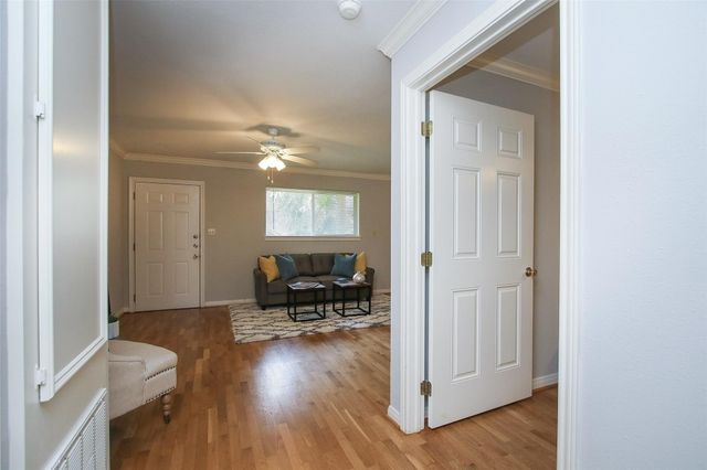 1307 Welch Street 6, Houston, TX 77006