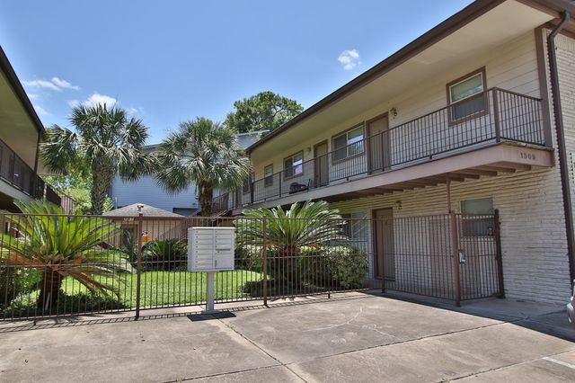 1307 Welch Street 6, Houston, TX 77006