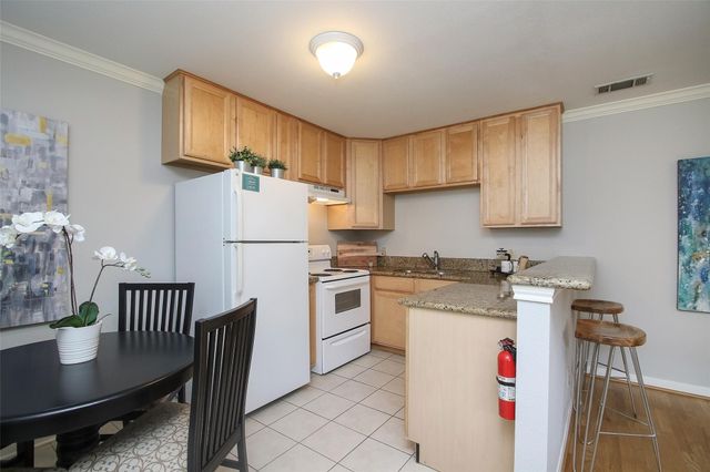 1307 Welch Street 6, Houston, TX 77006