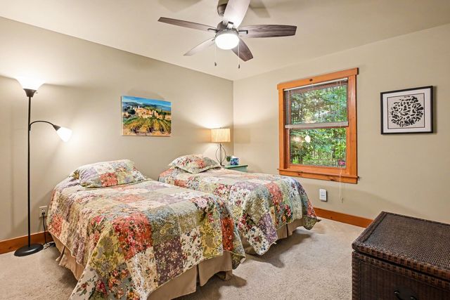 14300 Wildwood Lane, Harbert, MI 49125