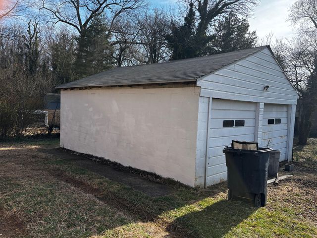 2501 Liberty RD, Roanoke, VA 24012