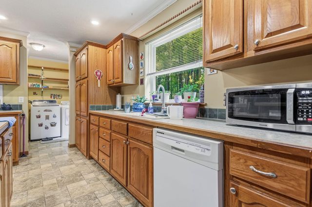 18 72nd Street, Casco Twp, MI 49090