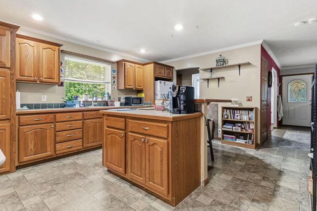 18 72nd Street, Casco Twp, MI 49090