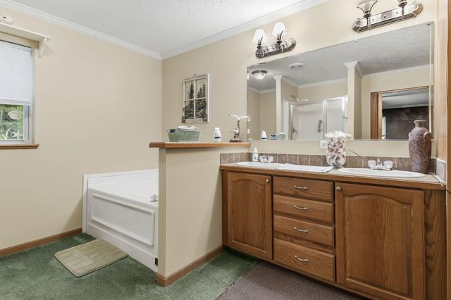 18 72nd Street, Casco Twp, MI 49090