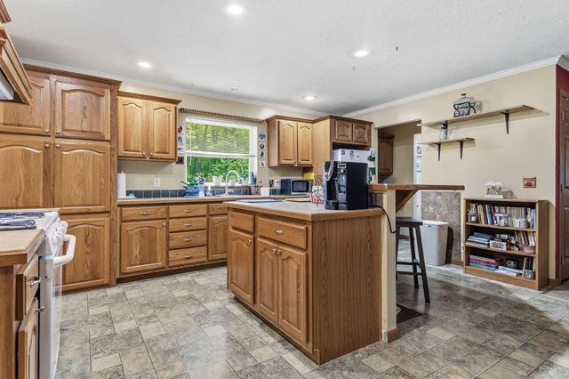 18 72nd Street, Casco Twp, MI 49090