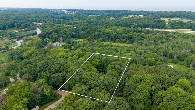 18 72nd Street, Casco Twp, MI 49090