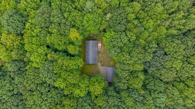 18 72nd Street, Casco Twp, MI 49090