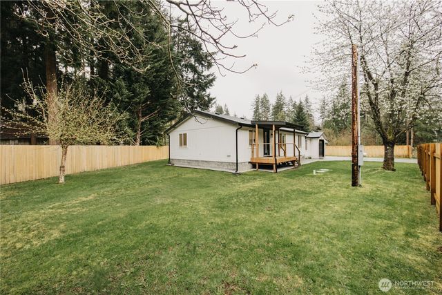 7936 Chisholm Trail, Maple Falls, WA 98266