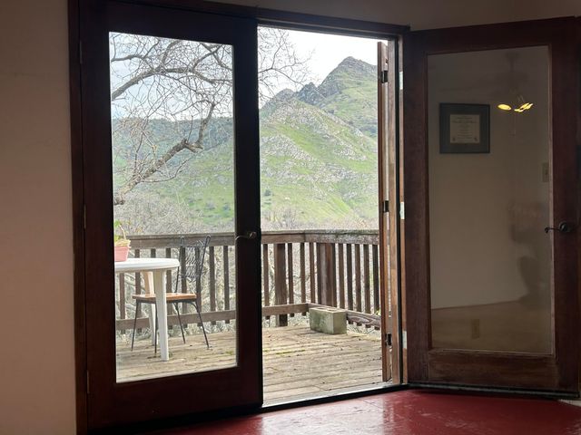 40838 Oak Ridge Drive, Three Rivers, CA 93271